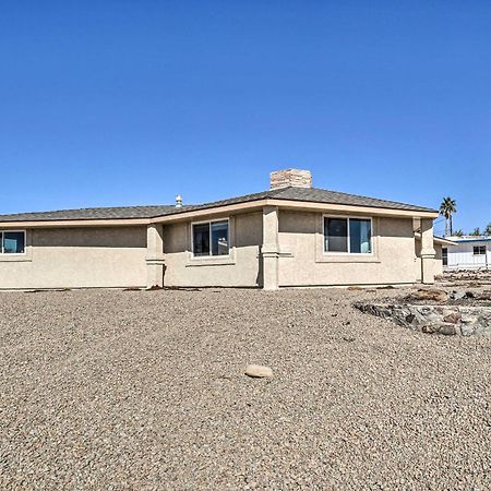 Lake Havasu Family Retreat With Patio And Game Room เลคฮาวาซูซิตี้ ภายนอก รูปภาพ