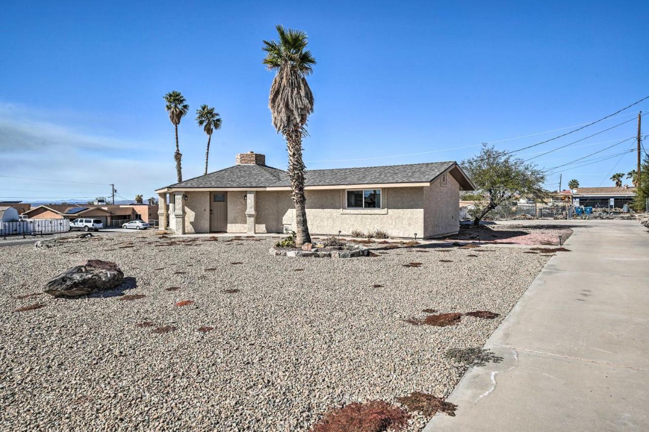 Lake Havasu Family Retreat With Patio And Game Room เลคฮาวาซูซิตี้ ภายนอก รูปภาพ