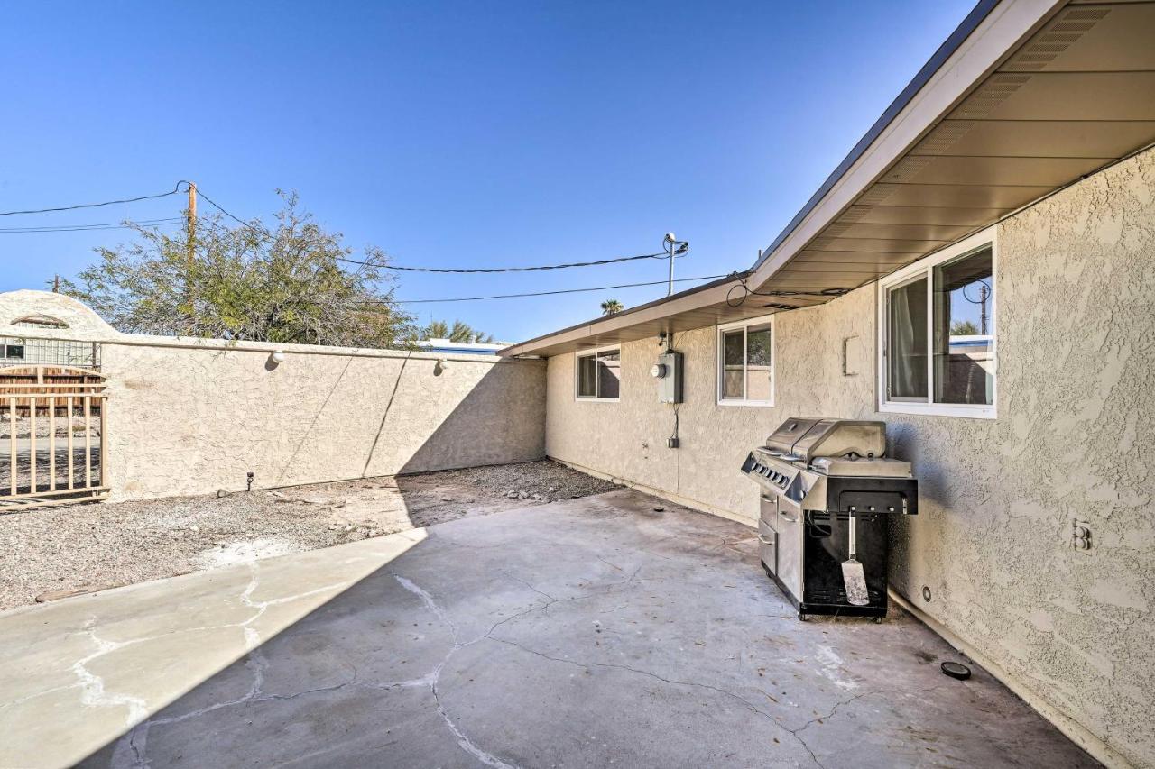 Lake Havasu Family Retreat With Patio And Game Room เลคฮาวาซูซิตี้ ภายนอก รูปภาพ